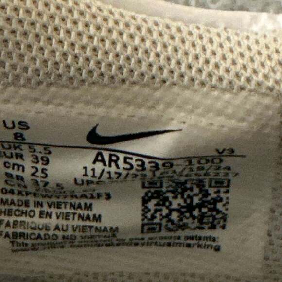 Nike Air Force 1 Sage Low Womens Triple White Platform Shoe Size 11.5 AR5339-100 - Picture 8 of 8